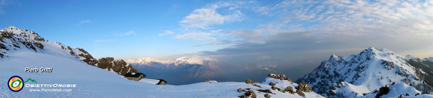 36 Sui dossi soprastanti la Baita Venturosa (del Giacom, 1834 m).jpg